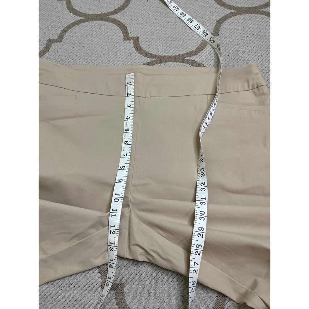 Chico’s pull on tummy control front pockets slim leg tan trouser pants, size 16 - Picture 8 of 13